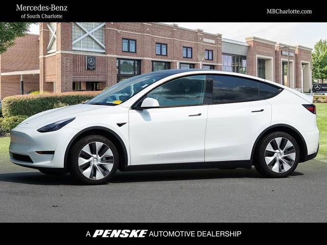 2023 Tesla Model Y Long Range AWD photo