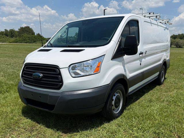 2018 Ford Transit Van RWD photo