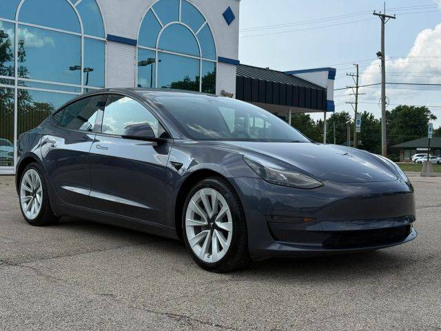 2023 Tesla Model 3 RWD photo