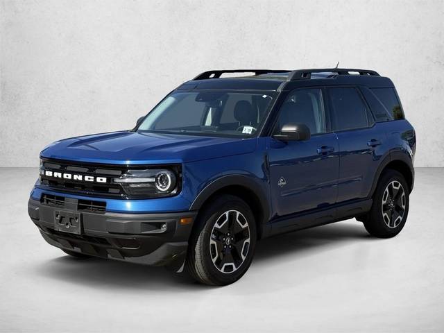 2023 Ford Bronco Sport Outer Banks 4WD photo