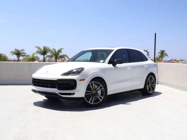 2023 Porsche Cayenne Turbo AWD photo