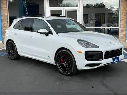 2021 Porsche Cayenne GTS AWD photo