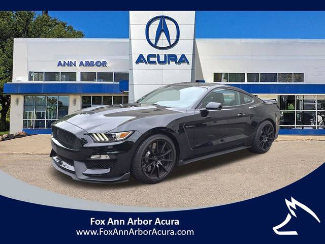 2017 Ford Mustang Shelby GT350 RWD photo