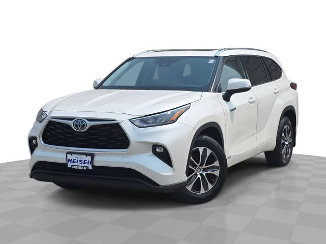 2021 Toyota Highlander Hybrid XLE AWD photo