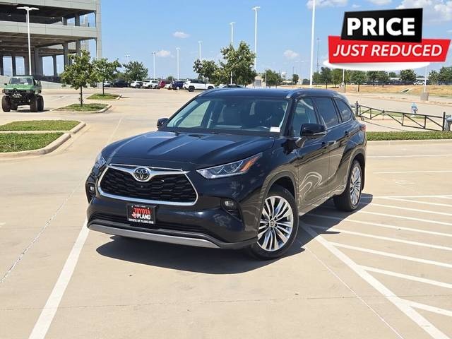 2023 Toyota Highlander Platinum AWD photo