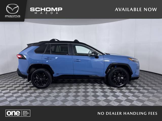 2022 Toyota RAV4 Hybrid XSE AWD photo
