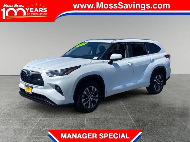 2023 Toyota Highlander Hybrid XLE AWD photo
