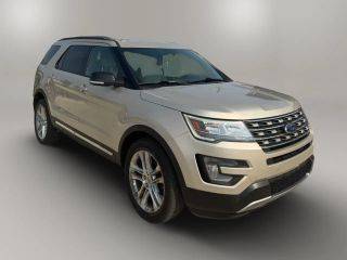 2017 Ford Explorer XLT 4WD photo