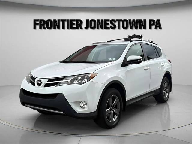 2015 Toyota RAV4 XLE AWD photo