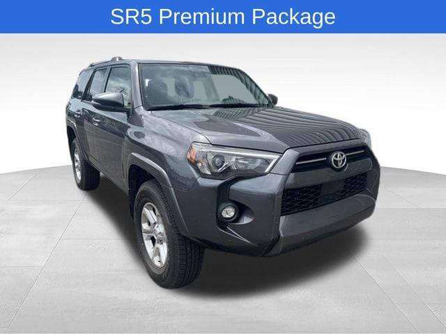 2022 Toyota 4Runner SR5 Premium 4WD photo