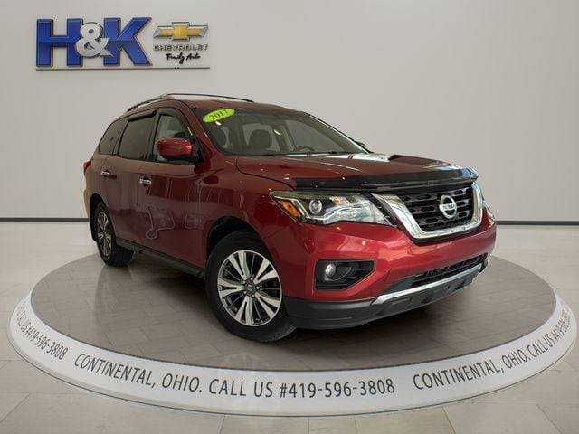2017 Nissan Pathfinder SV 4WD photo
