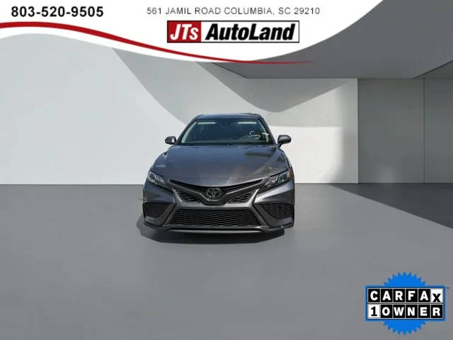 2022 Toyota Camry SE FWD photo