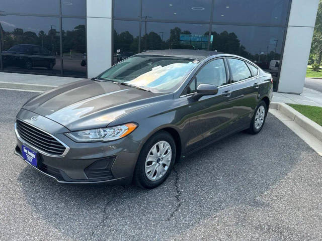 2020 Ford Fusion S FWD photo
