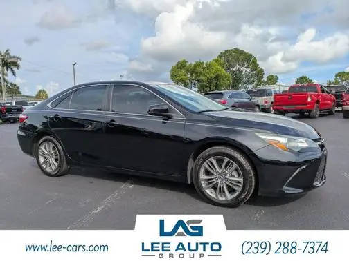 2016 Toyota Camry SE FWD photo