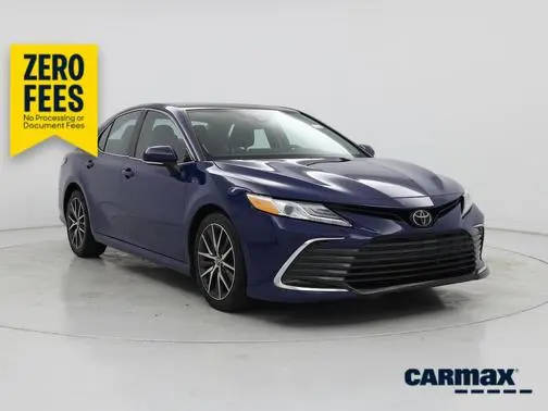 2023 Toyota Camry XLE V6 FWD photo