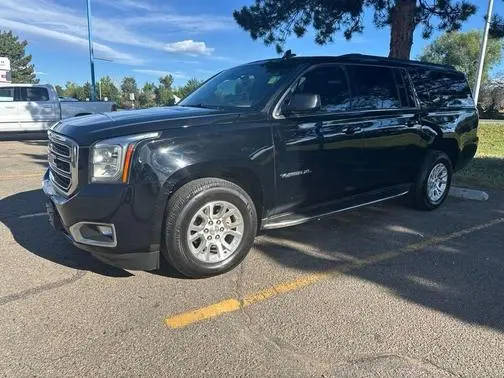 2017 GMC Yukon XL SLT 4WD photo
