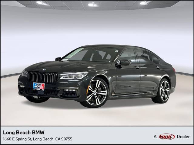 2017 BMW 7 Series 750i RWD photo