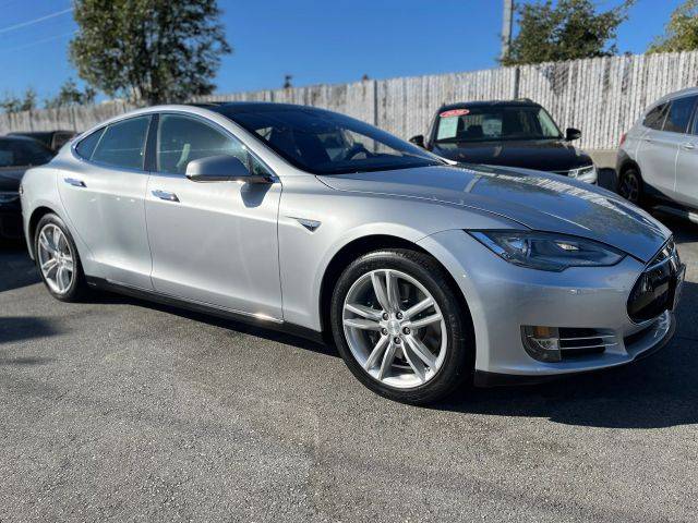 2015 Tesla Model S 85 kWh Battery RWD photo