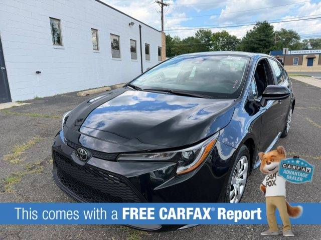 2022 Toyota Corolla LE FWD photo