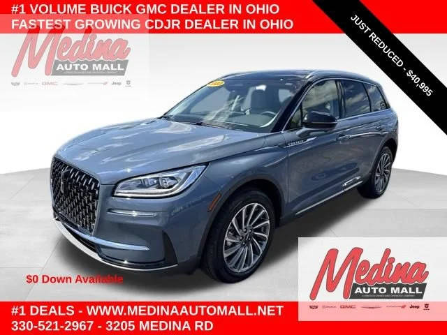 2023 Lincoln Corsair Reserve AWD photo