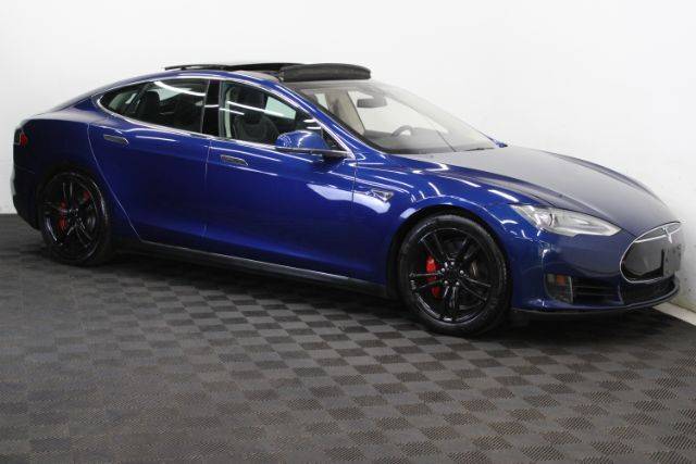 2015 Tesla Model S 70D AWD photo