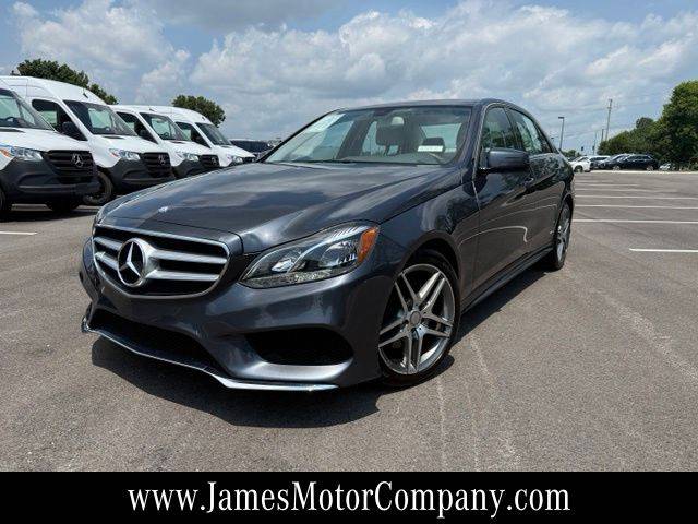 2016 Mercedes-Benz E-Class E 350 Sport RWD photo