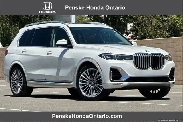 2019 BMW X7 xDrive50i AWD photo