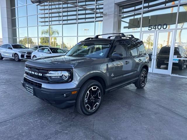 2023 Ford Bronco Sport Outer Banks 4WD photo