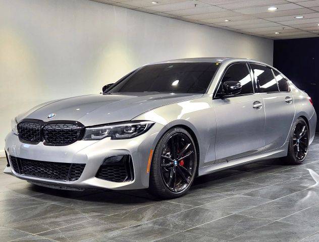 2022 BMW 3 Series M340i RWD photo