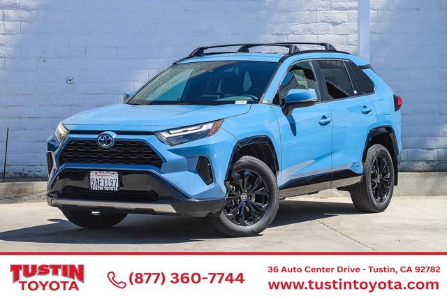 2022 Toyota RAV4 Hybrid SE AWD photo