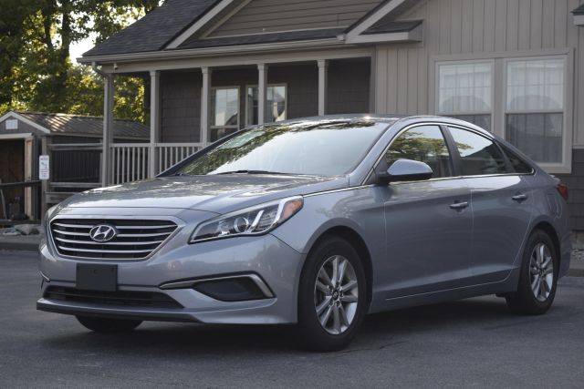 2017 Hyundai Sonata SE FWD photo