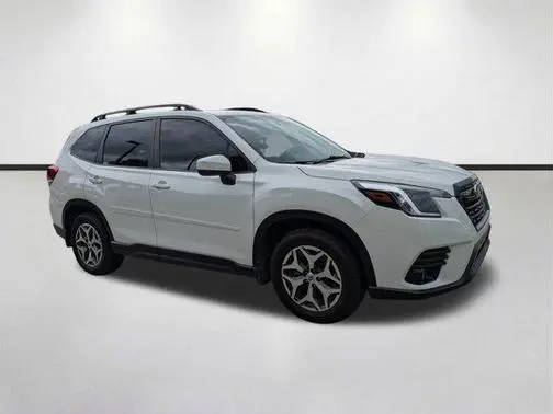 2022 Subaru Forester Premium AWD photo