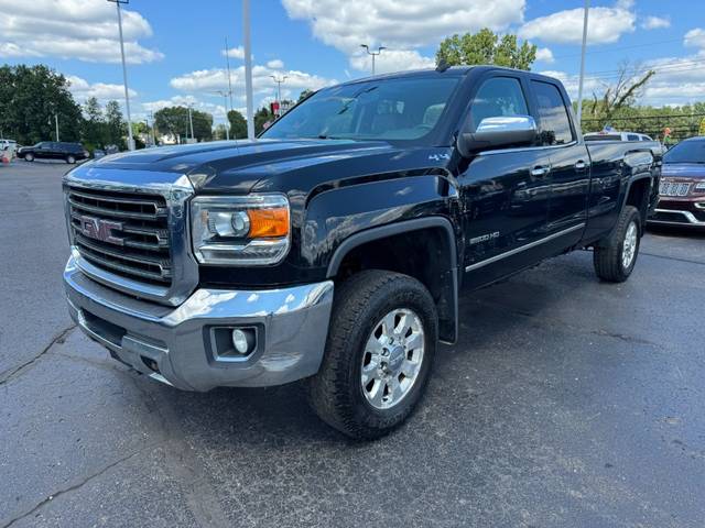 2015 GMC Sierra 2500HD SLT 4WD photo