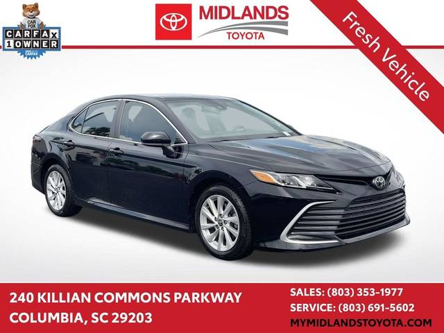 2023 Toyota Camry LE FWD photo