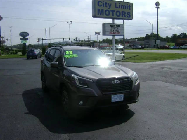 2023 Subaru Forester Premium AWD photo