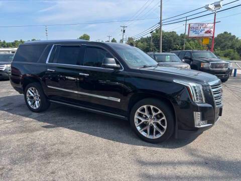 2018 Cadillac Escalade ESV Platinum 4WD photo