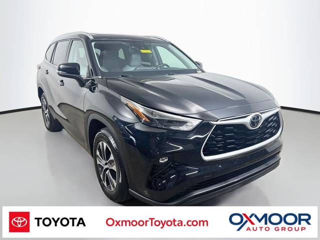 2023 Toyota Highlander XLE FWD photo