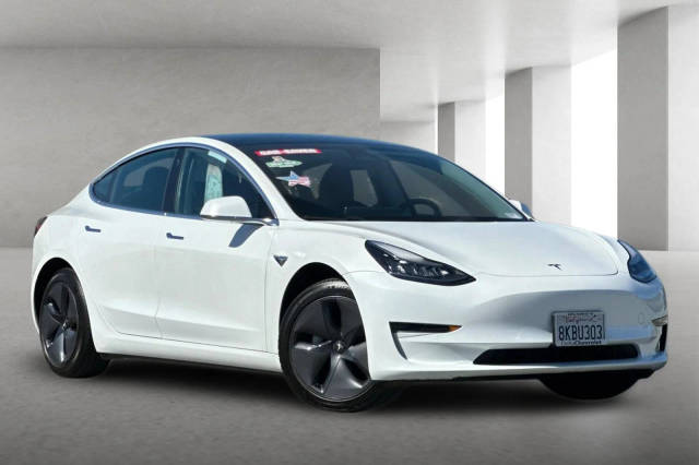 2019 Tesla Model 3 Mid Range RWD photo