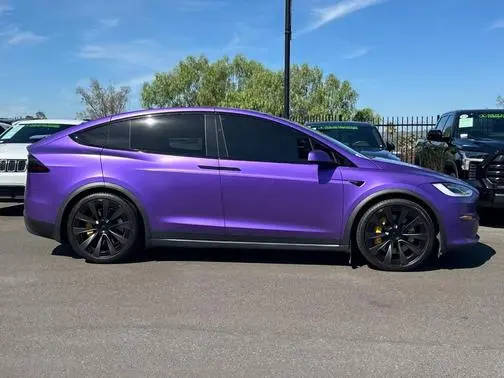 2023 Tesla Model X Standard Range AWD photo