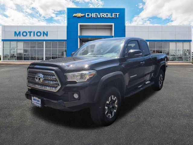2017 Toyota Tacoma TRD Off Road 4WD photo
