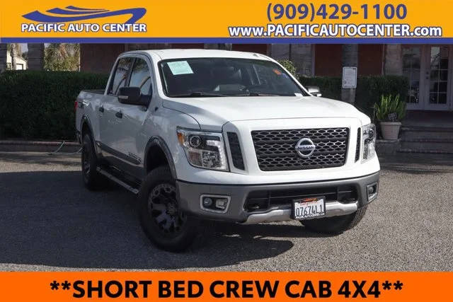 2018 Nissan Titan PRO-4X 4WD photo