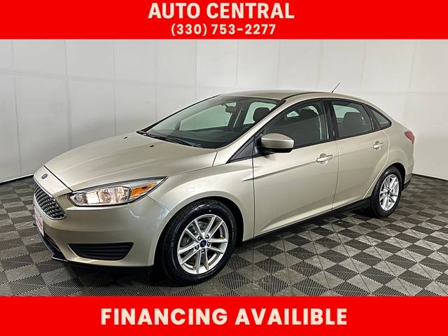 2018 Ford Focus SE FWD photo
