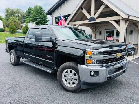 2015 Chevrolet Silverado 3500HD LTZ 4WD photo