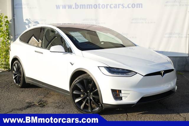 2020 Tesla Model X Long Range AWD photo