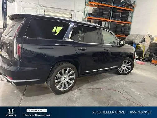2023 Cadillac Escalade 4WD Premium Luxury Platinum 4WD photo
