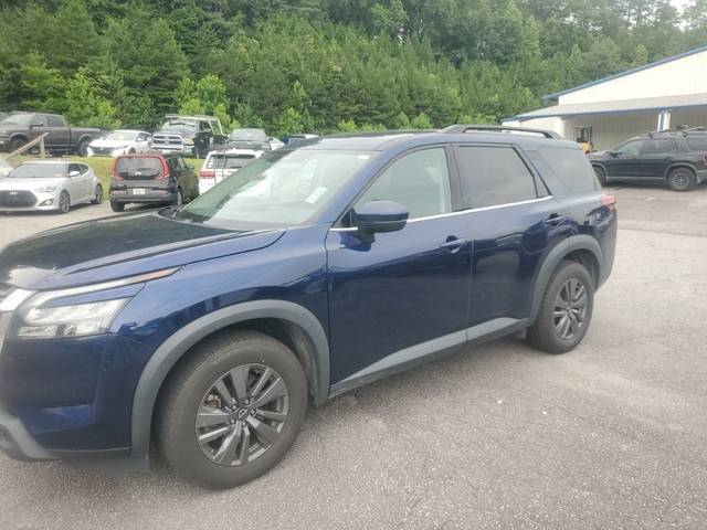 2023 Nissan Pathfinder SV 4WD photo
