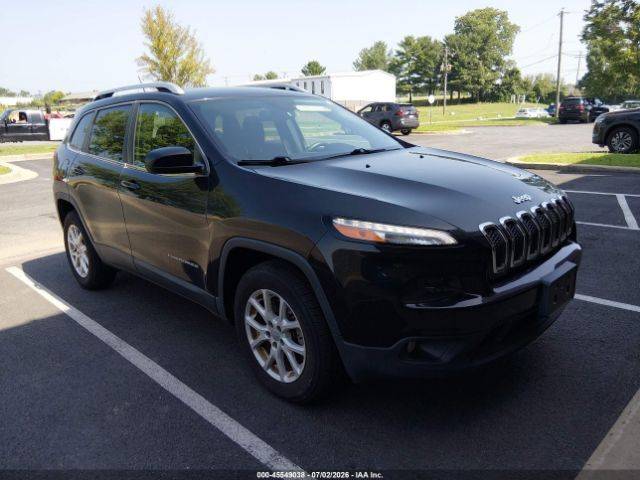 2018 Jeep Cherokee Latitude 4WD photo