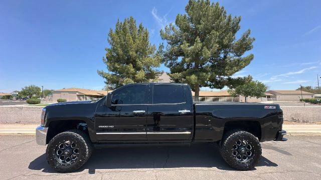 2015 Chevrolet Silverado 2500HD LTZ 4WD photo