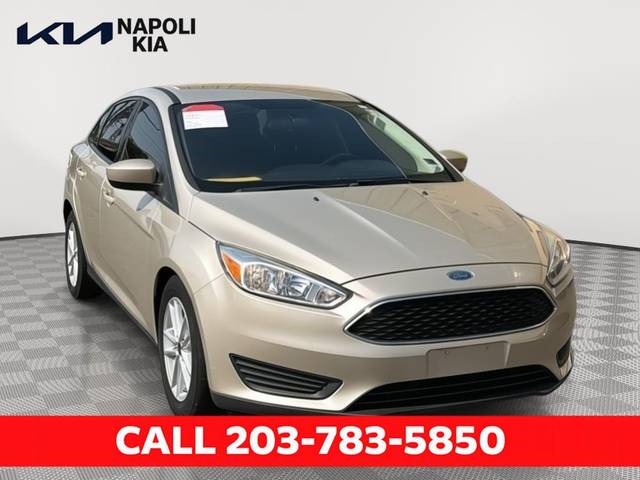 2018 Ford Focus SE FWD photo