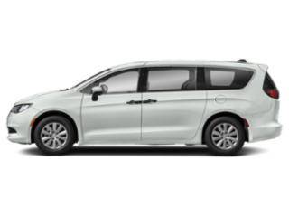 2020 Chrysler Voyager L FWD photo